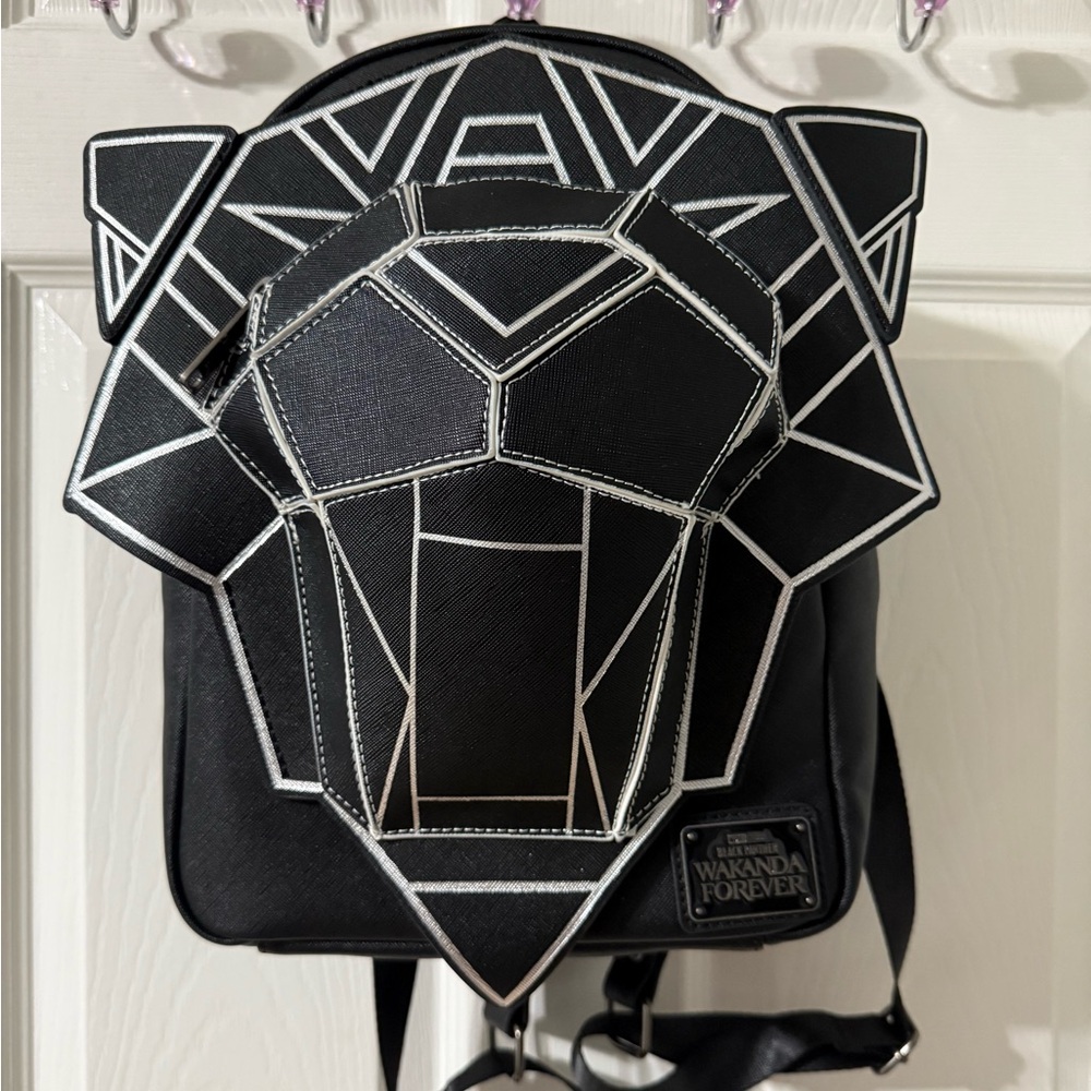 Loungefly Black Panther Mini Backpack